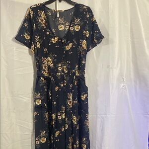 Xhilaration Yellow and White Flutter Sleeve Romper